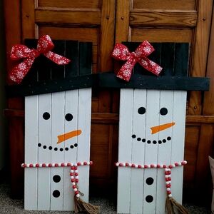 Hand Crafted Wine Lamps With Lights Inside